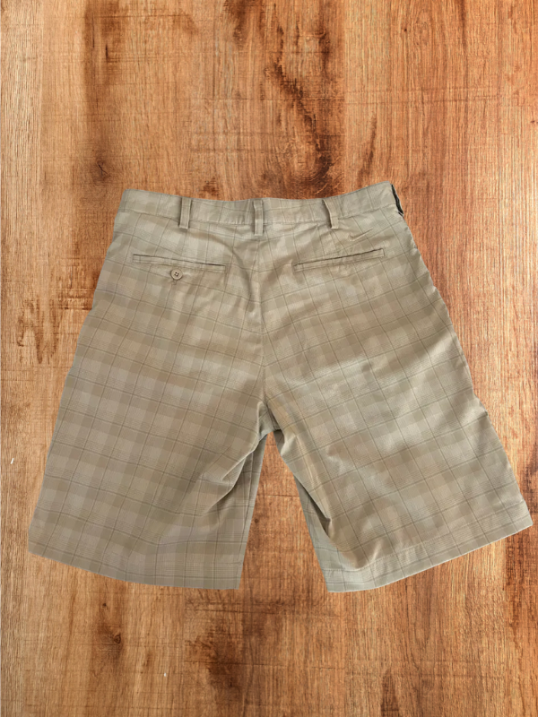 Classic Nike Shorts (M/32)