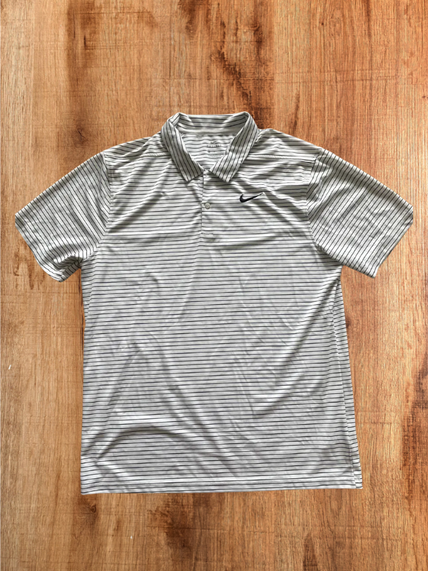 Modern Nike Piké (L)